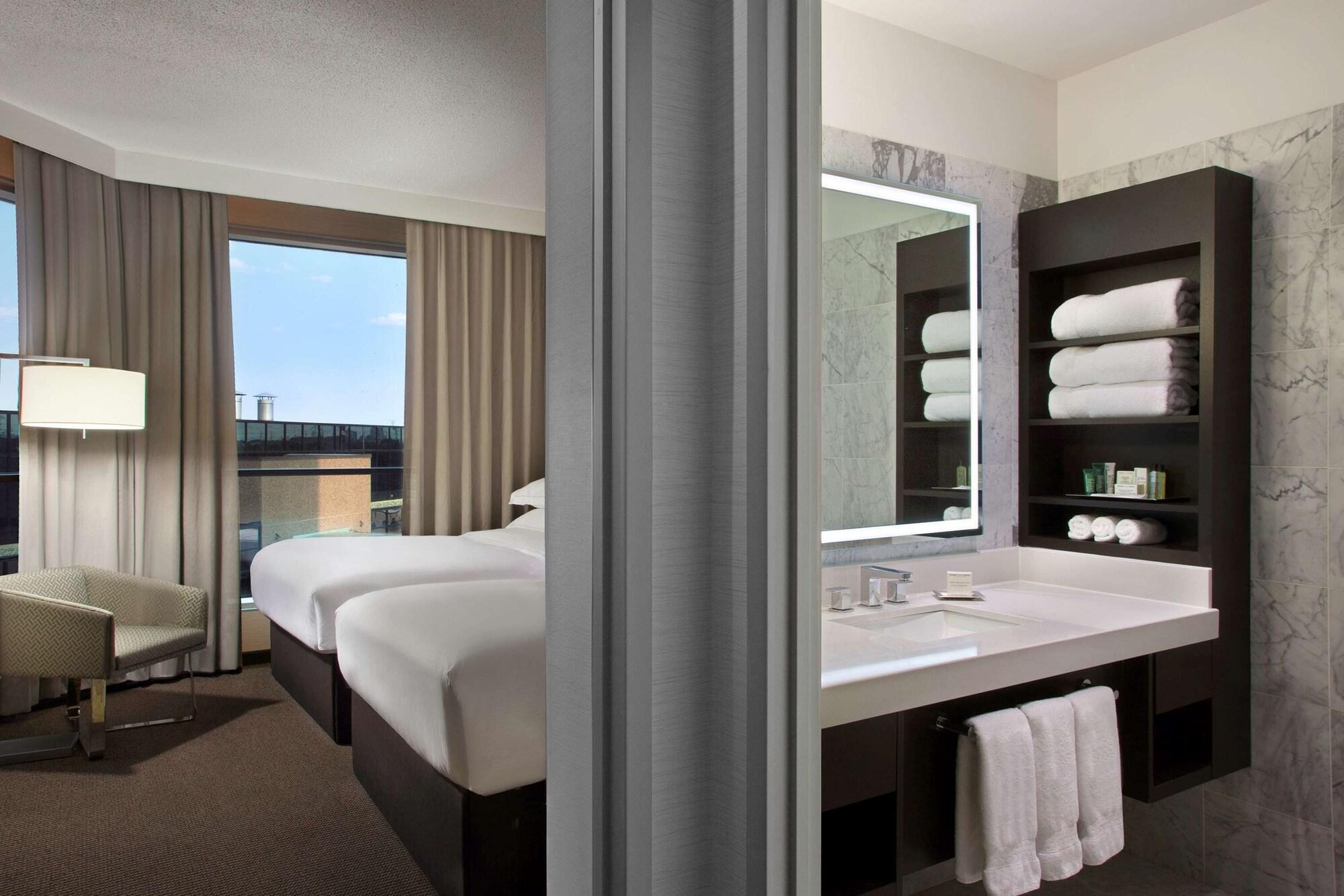 جناح ركني بغرفة نوم واحدة، Hilton Toronto Markham Suites Conference Centre Spa 2/2