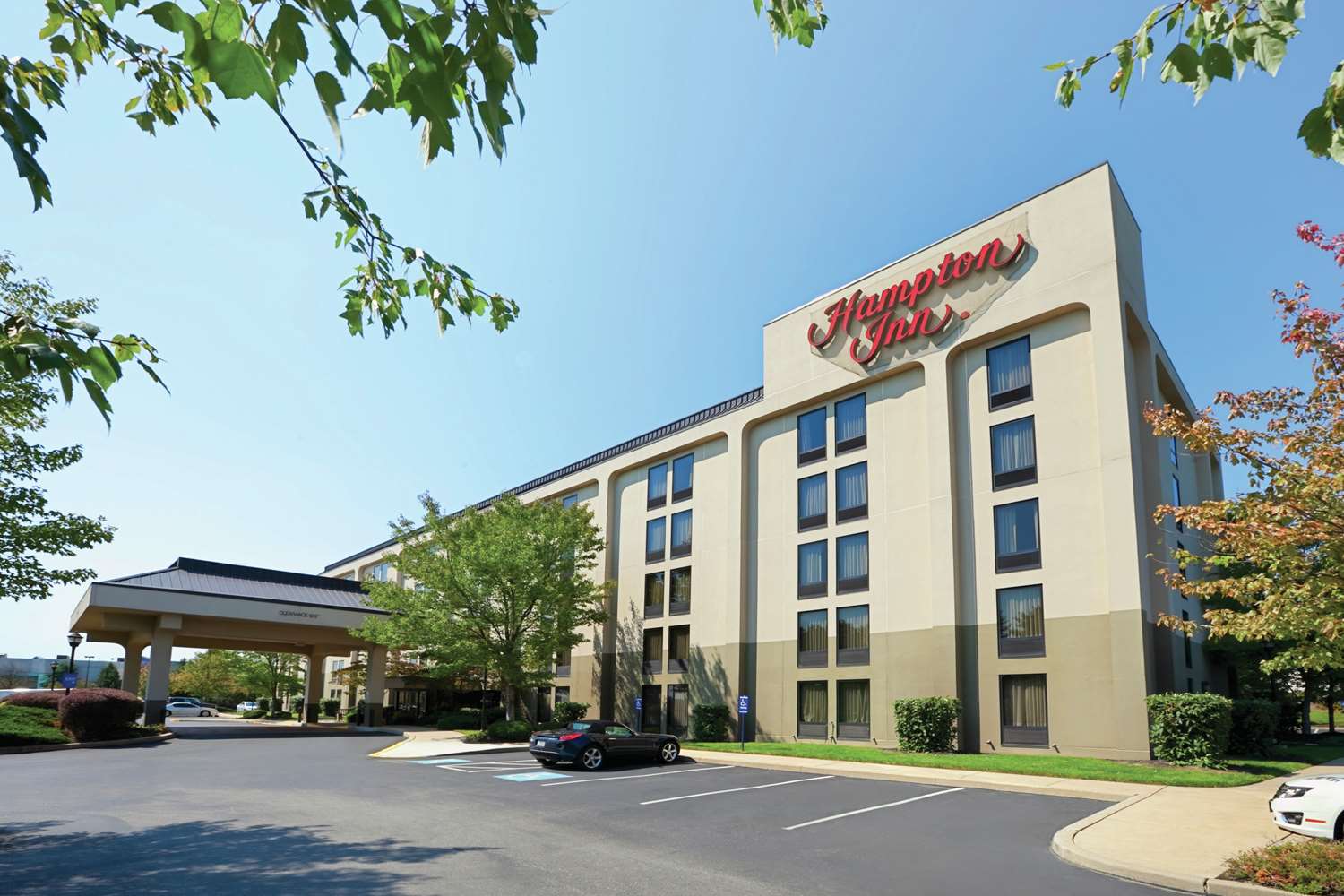Hampton Inn York 51/53