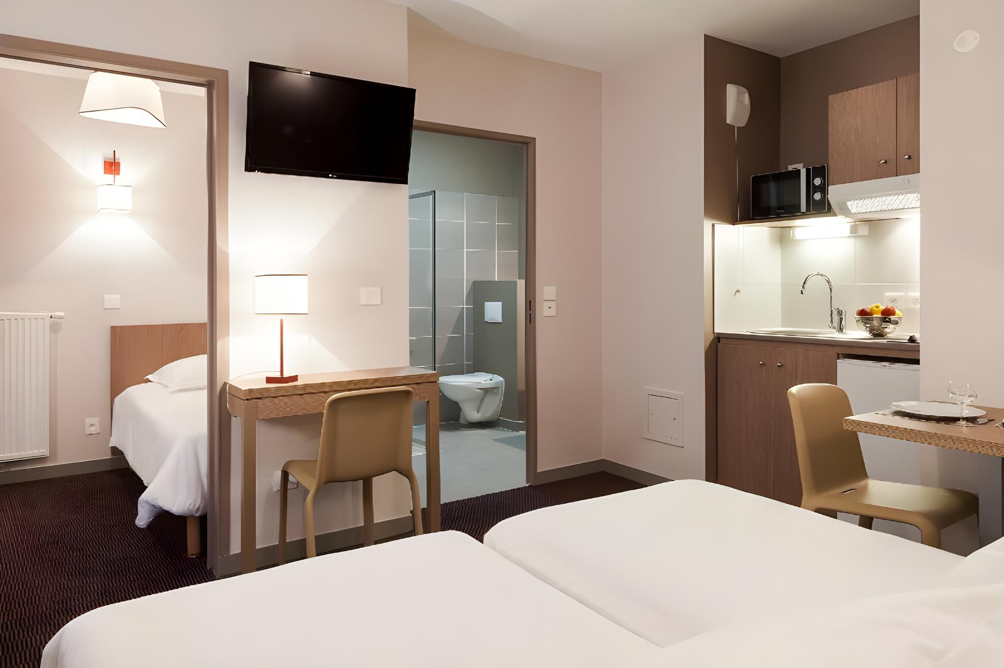 Standard, Triple, 3 Beds