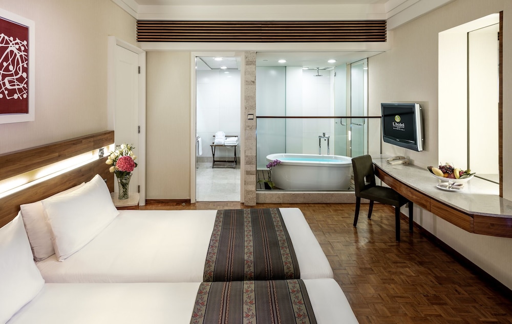 Nina Hotel Causeway Bay Formerly L Hotel Causeway Bay Harbour View 29/35