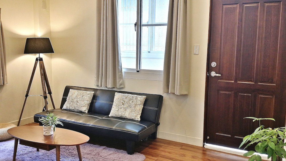 Mutter Apartment 35/50