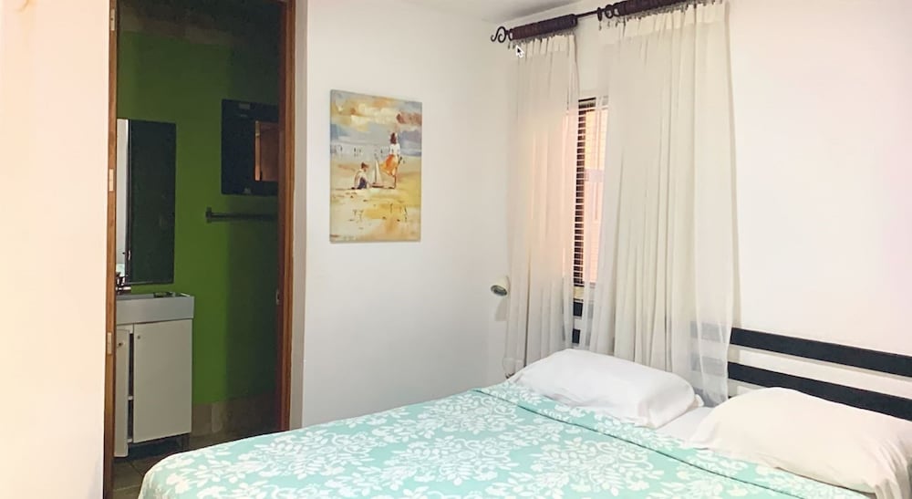 MANAYA BED & BREAKFAST 20/74