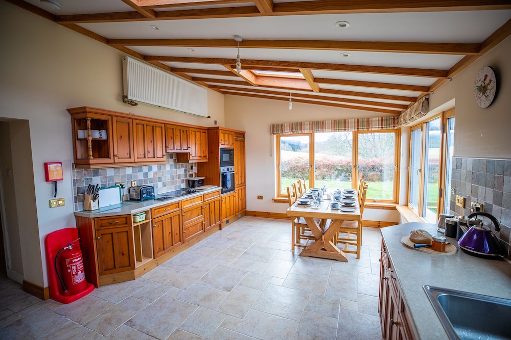 Errichel House and Cottages B&B 6/50