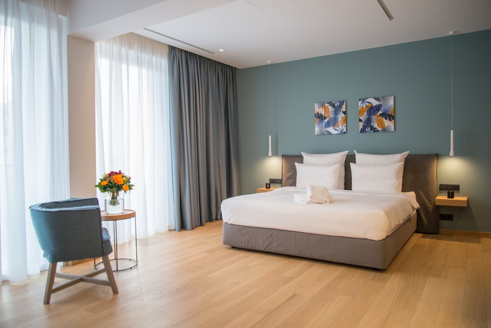 Pinacota Suites Athens 16/50