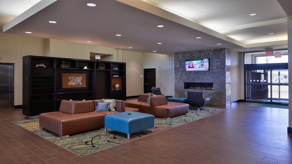Holiday Inn Hotel And Suites Edmonton Airport Conference Centre 47/70