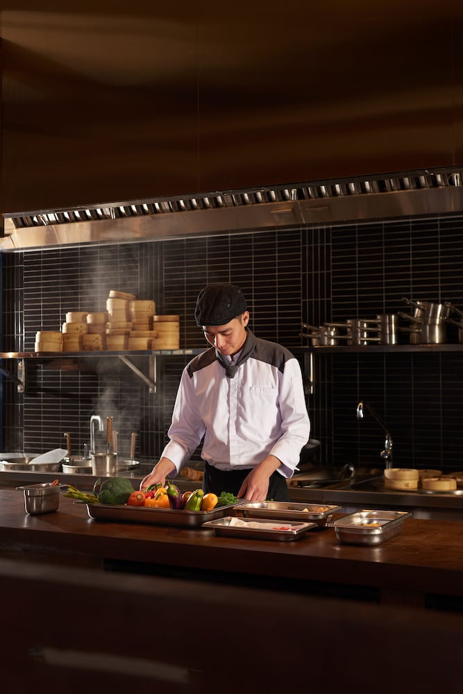 Movenpick Hotel Hanoi Centre 15/121