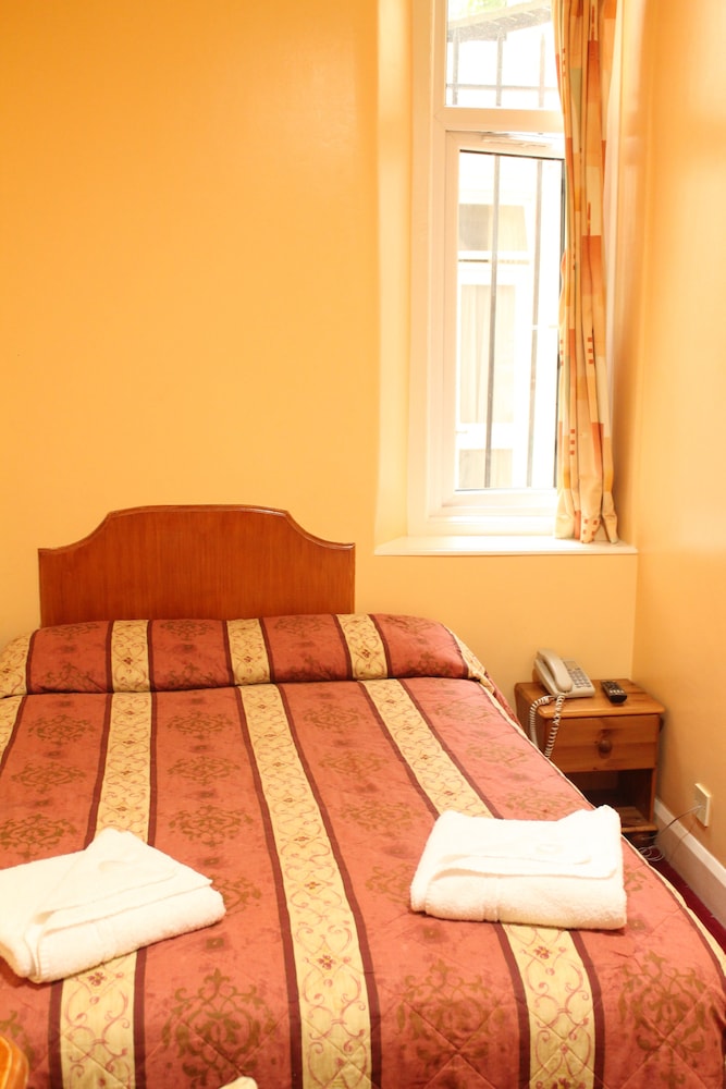 Jubilee Hotel 15/31