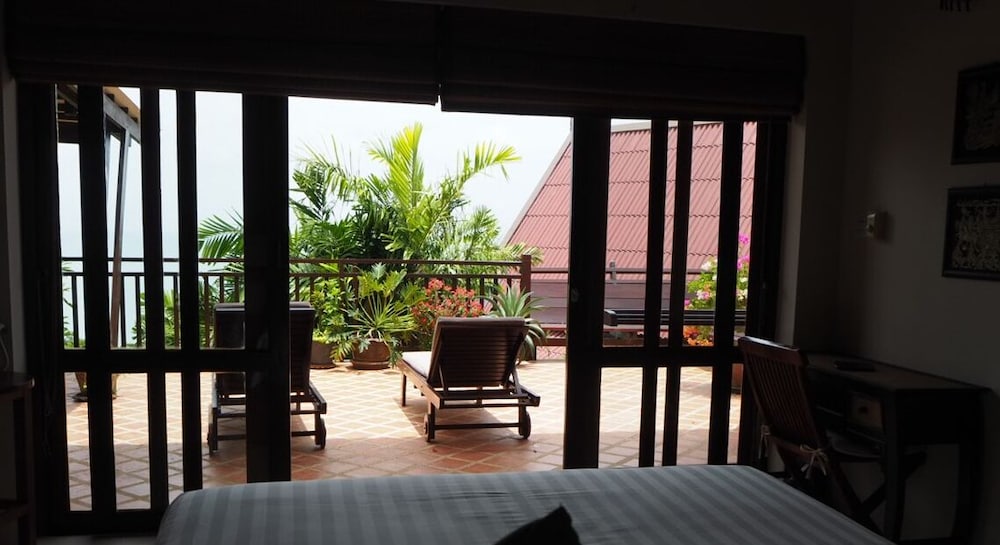 Baan Kantiang See Villa Resort 16/50