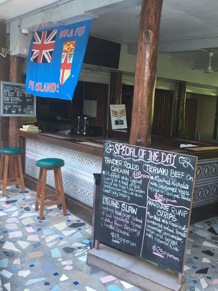 Suva Motor Inn 7/50