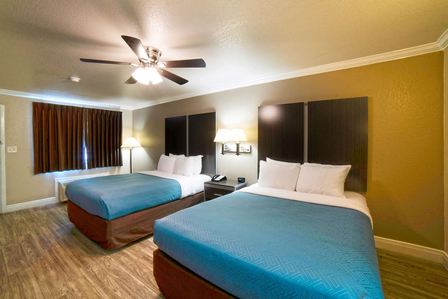 ROOM, 2 QUEEN BEDS