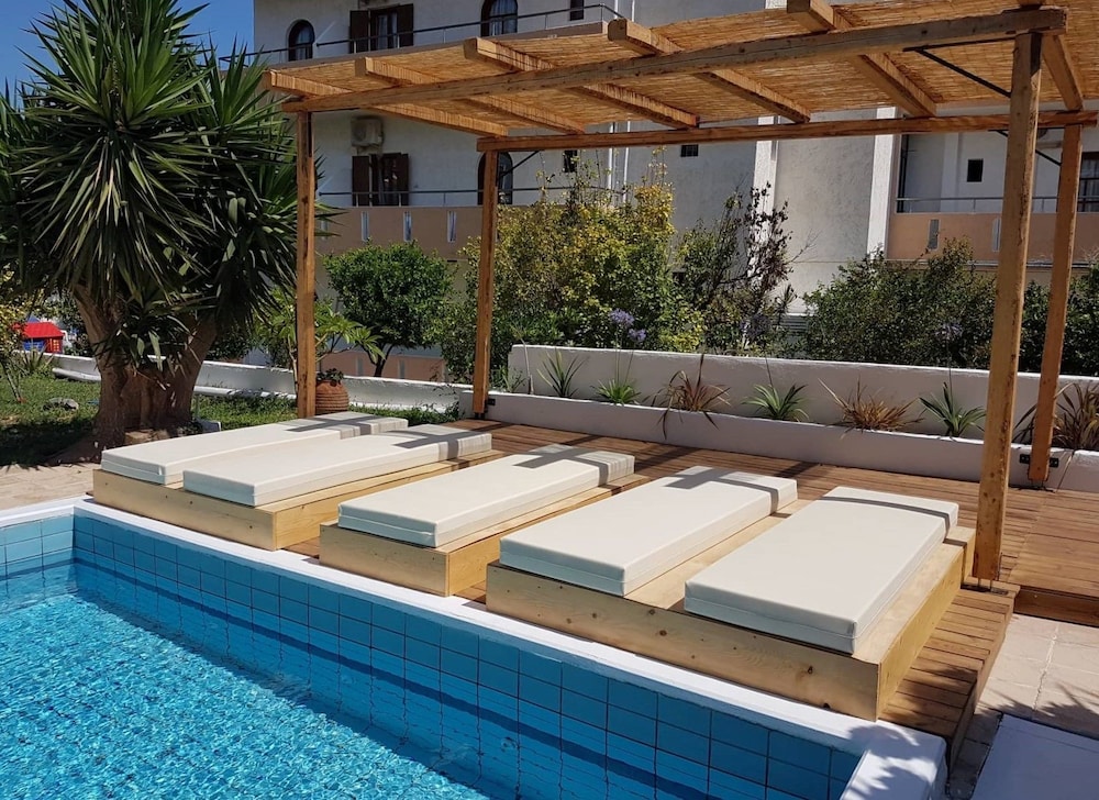 Sirocco Apartments 18/31