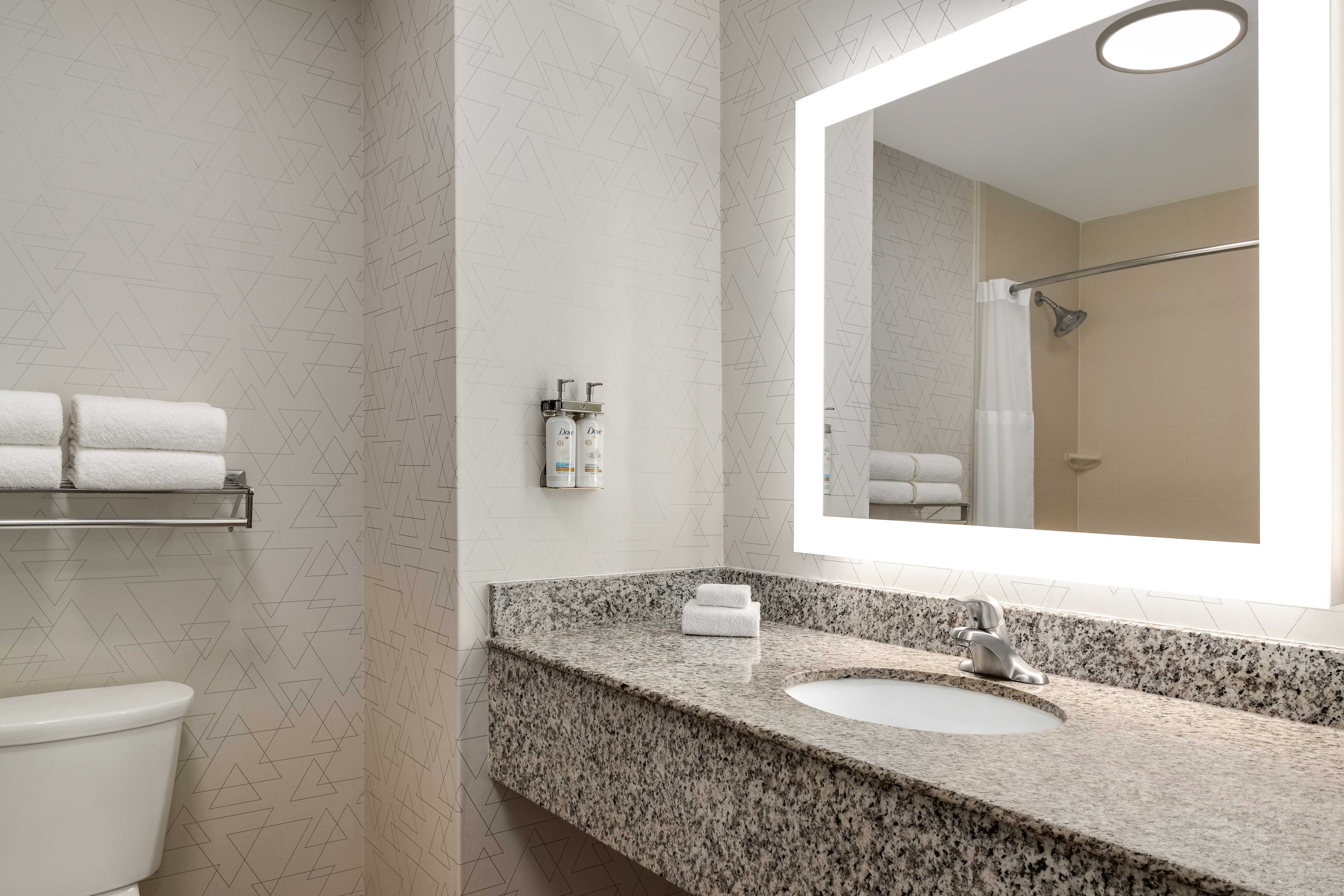 Holiday Inn Express And Suites Ironton 75/76