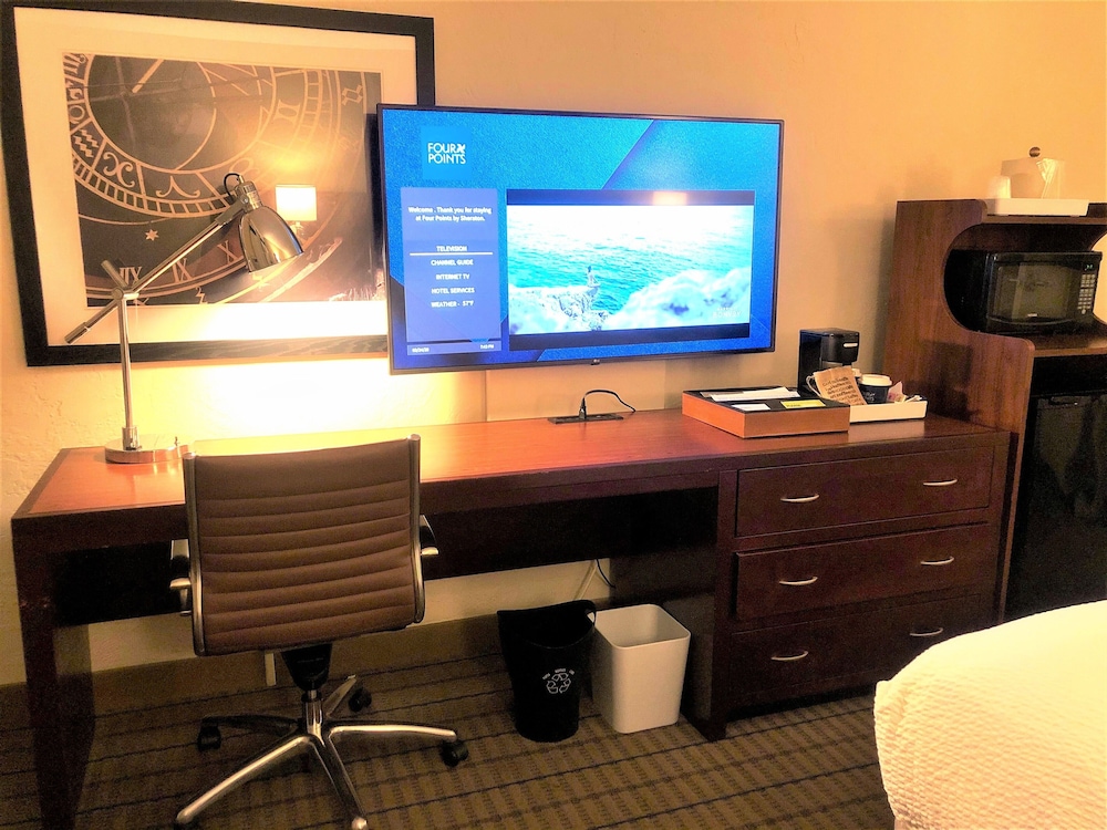 Four Points by Sheraton San Rafael Marin County 45/47