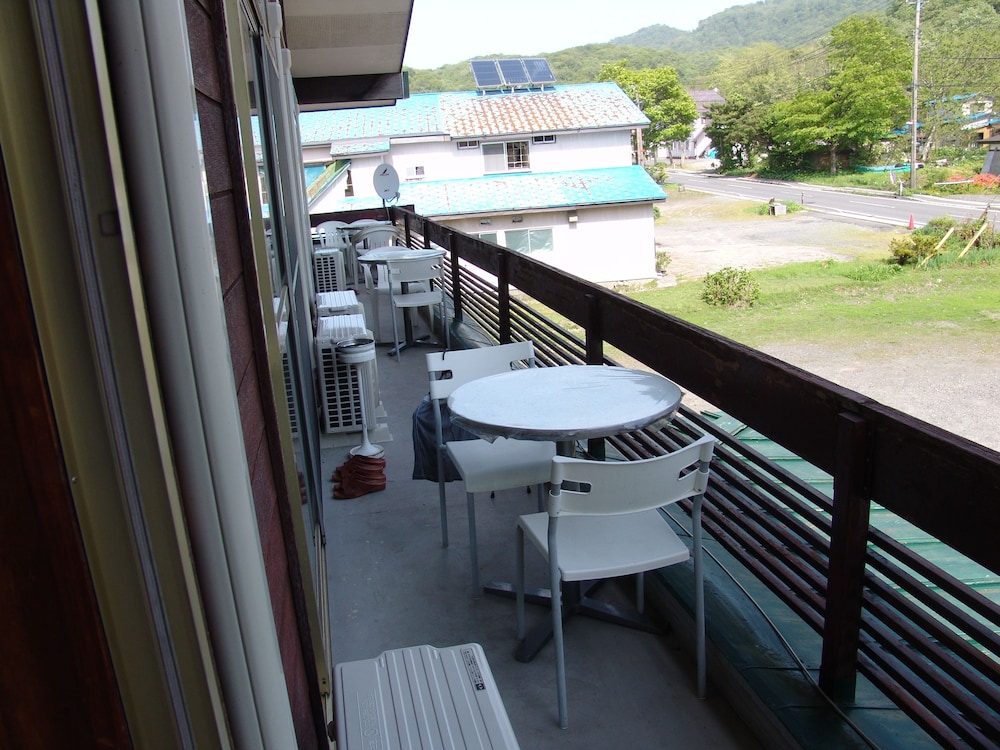 Towadako Backpackers 49/50