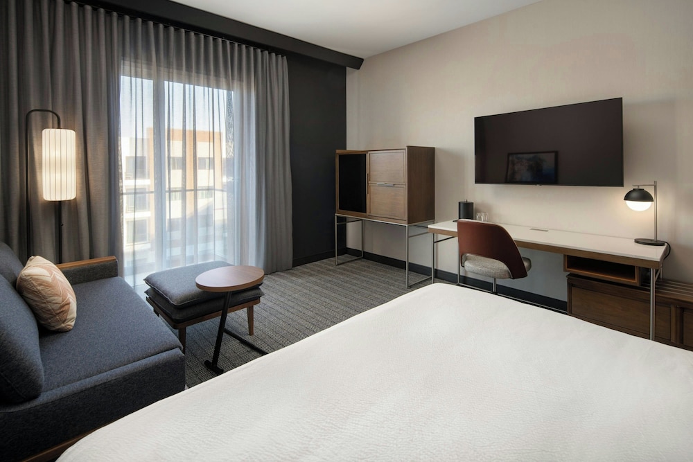 Residence Inn by Marriott Sand City Monterey 20/50
