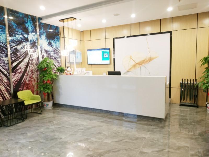 GreenTree Inn Beijing Chaoyang District Langxinzhuang Metro Station Express Hotel photo3