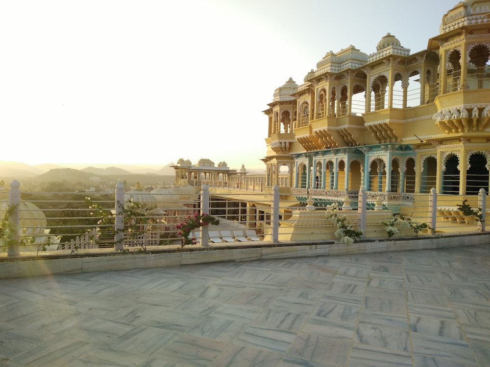 Chunda Palace 41/49