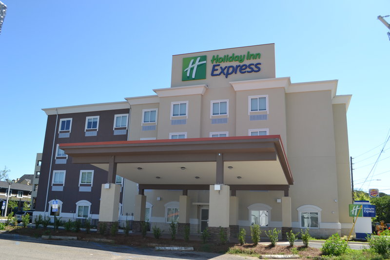 Holiday Inn Express Tallahassee University Central 4/33