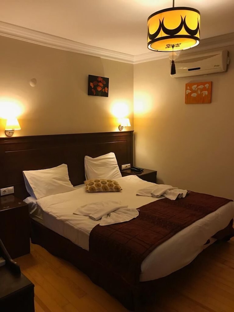 غرفة ديلوكس بسرير مزدوج بشرفة، Berce Hotel 3/6