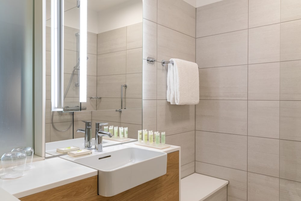 Courtyard by Marriott Glasgow SEC 49/50