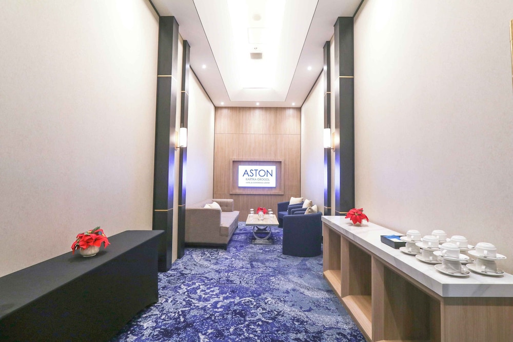 Aston Kartika Grogol Hotel and Conference Center 28/42