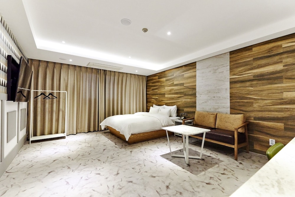 Hotel The Class 22/45