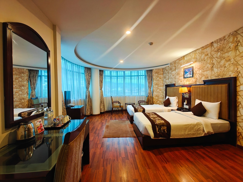 Mirage Lords Inn Kathmandu 10/33