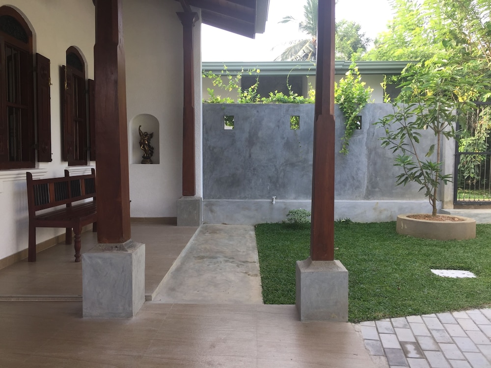 Natures Lodge-Galle 25/33