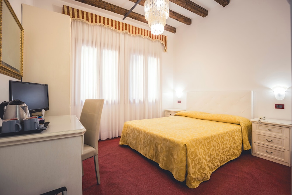 Hotel Ca Lucrezia 29/50