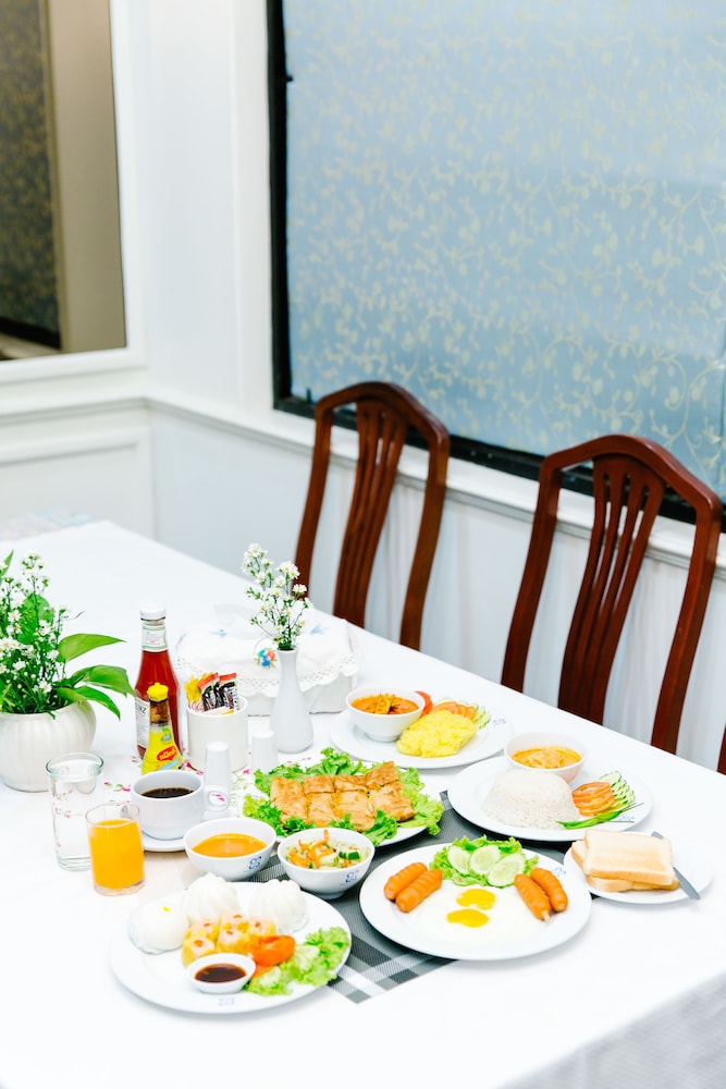 Sinkiat Thani Hotel 23/44