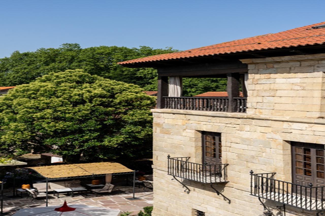 PARADOR DE SANTILLANA GIL BLAS 5/38
