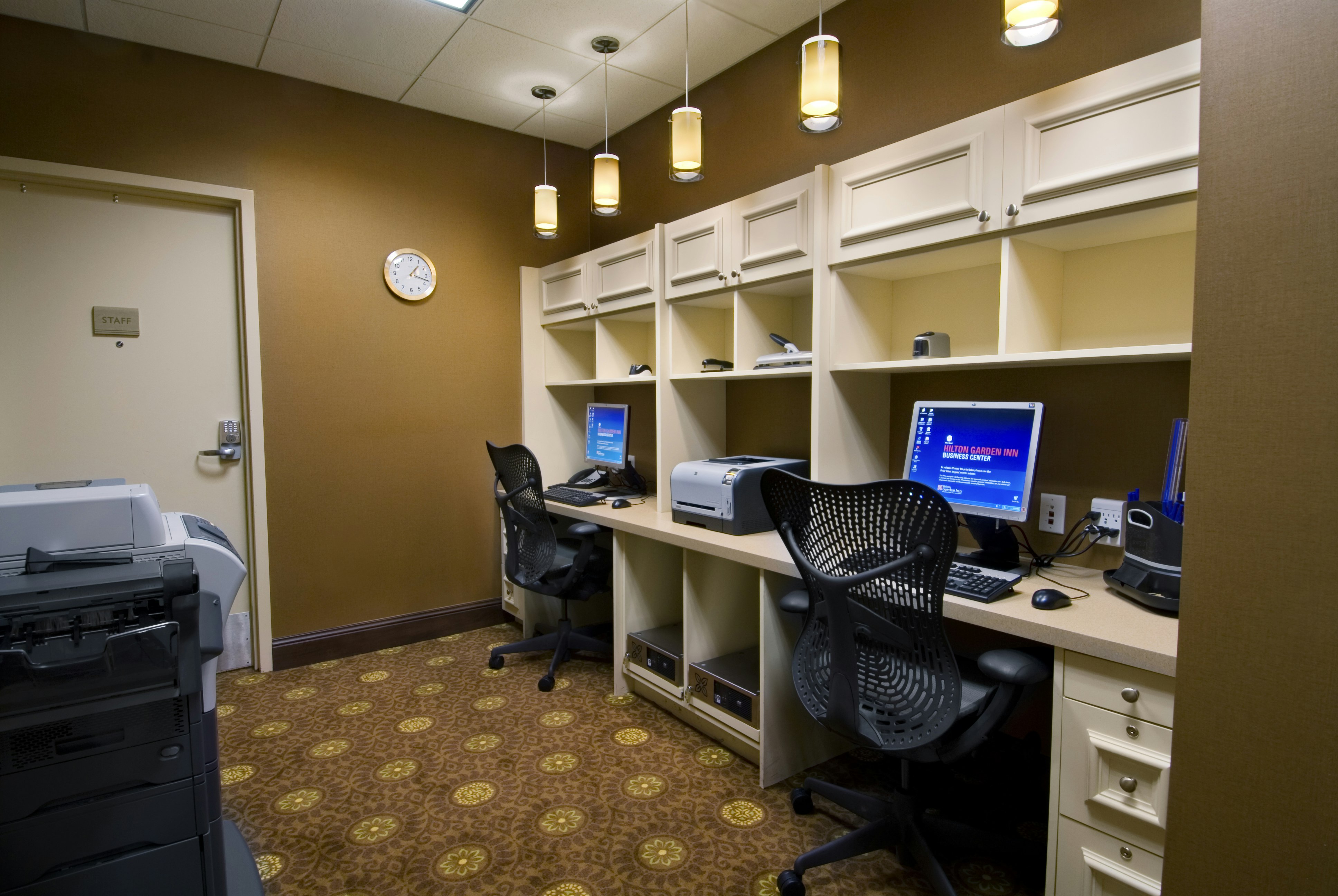 Hilton Garden Inn Phoenix Airport North 13/17