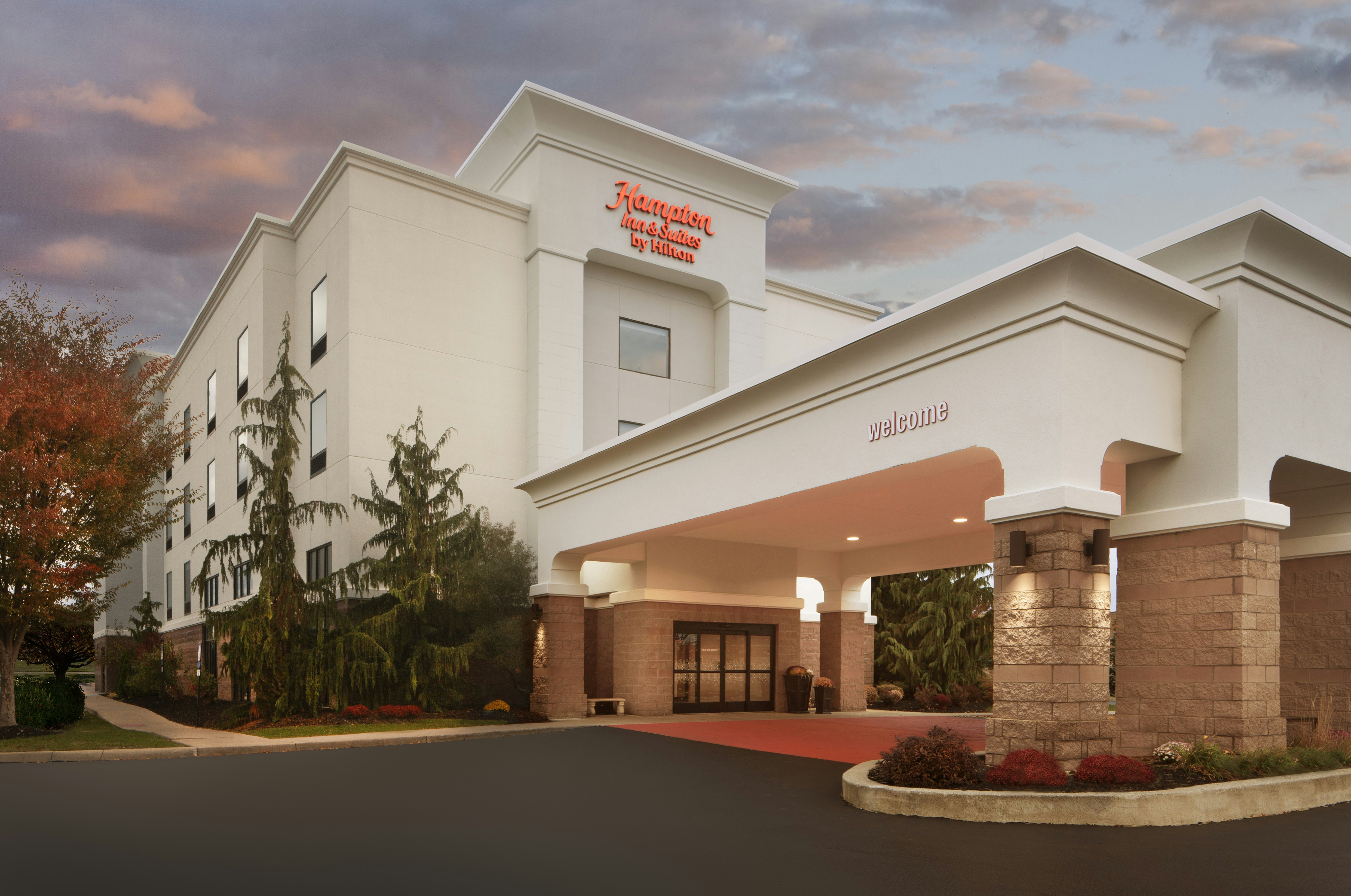 Hampton Inn & Suites Cleveland-Mentor 2/45