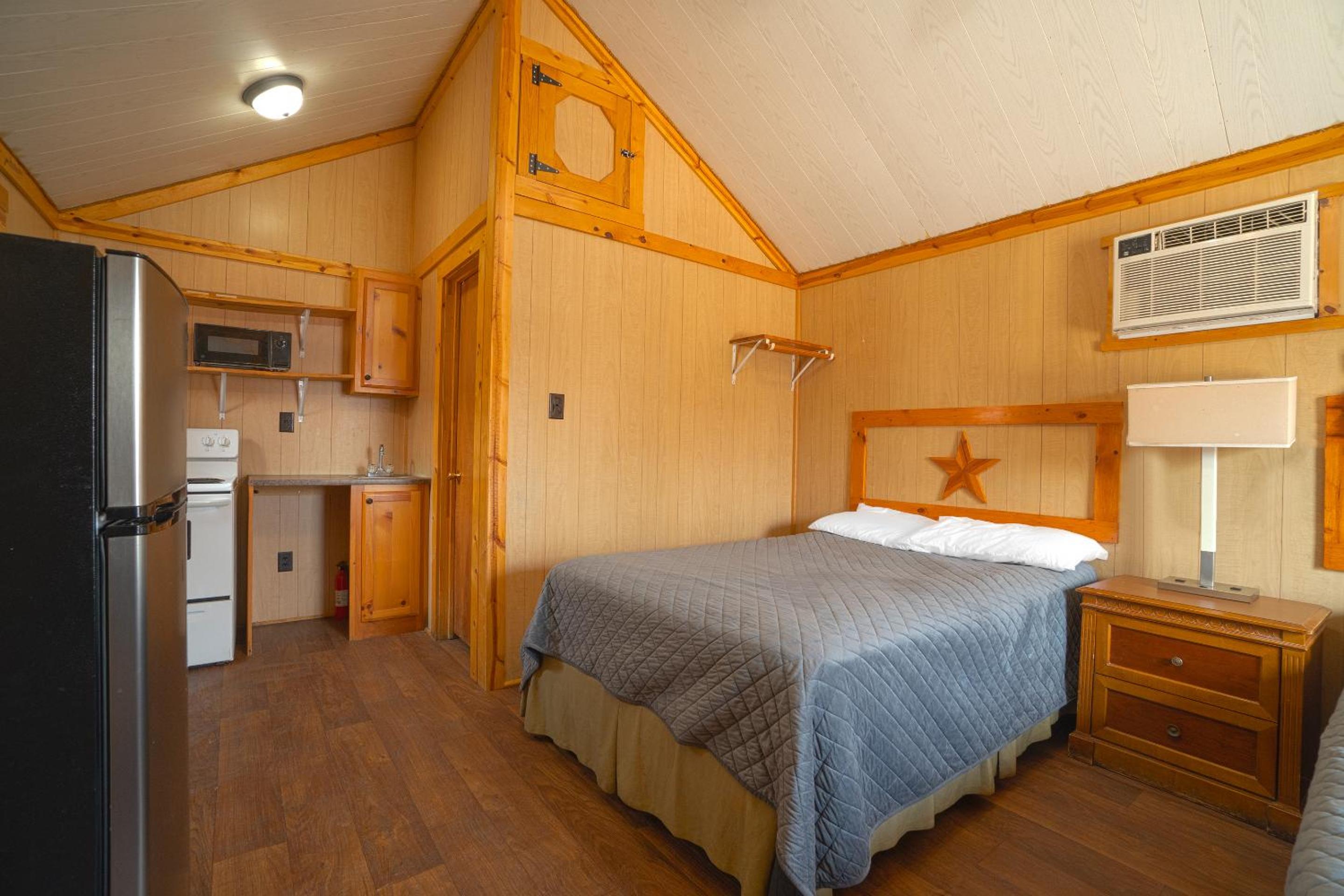 Grand Eagle Ford Lodge & RV Park Tilden By OYO 17/58