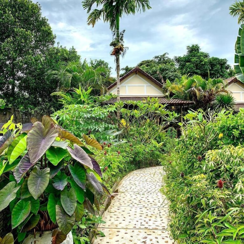 Atmaland Resort 59/66