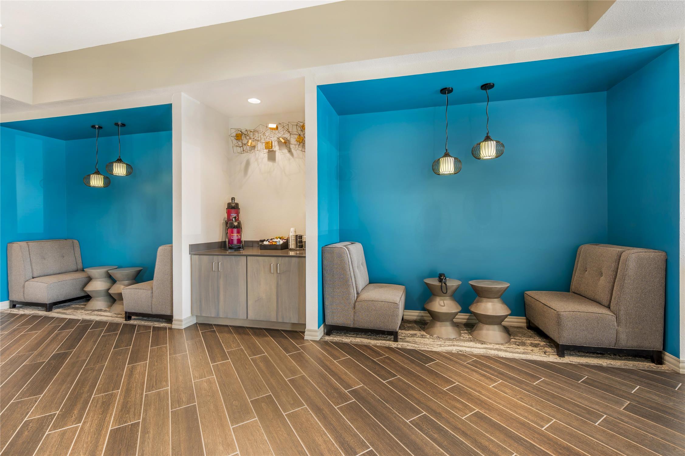 Best Western Plus Parkside Inn & Suites 10/39