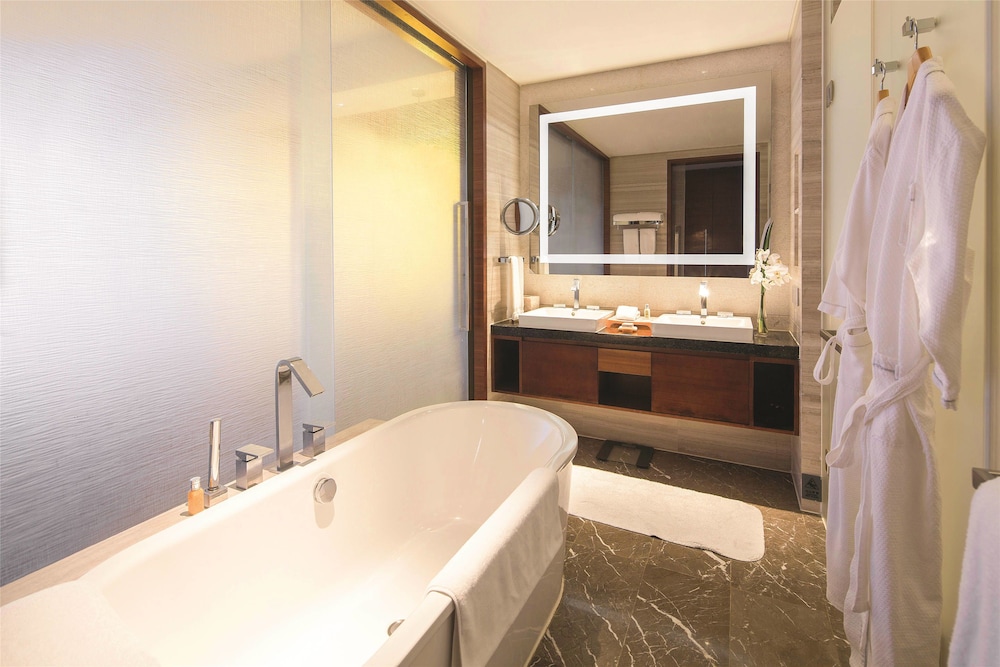 MGM Grand Sanya 47/50