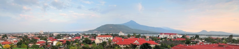 Pakse Hotel 40/49
