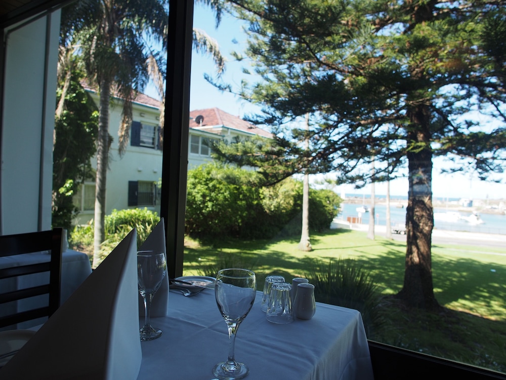 Boat Harbour Motel 6/58