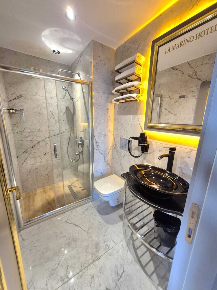 Taksim La Marino Hotel 43/50