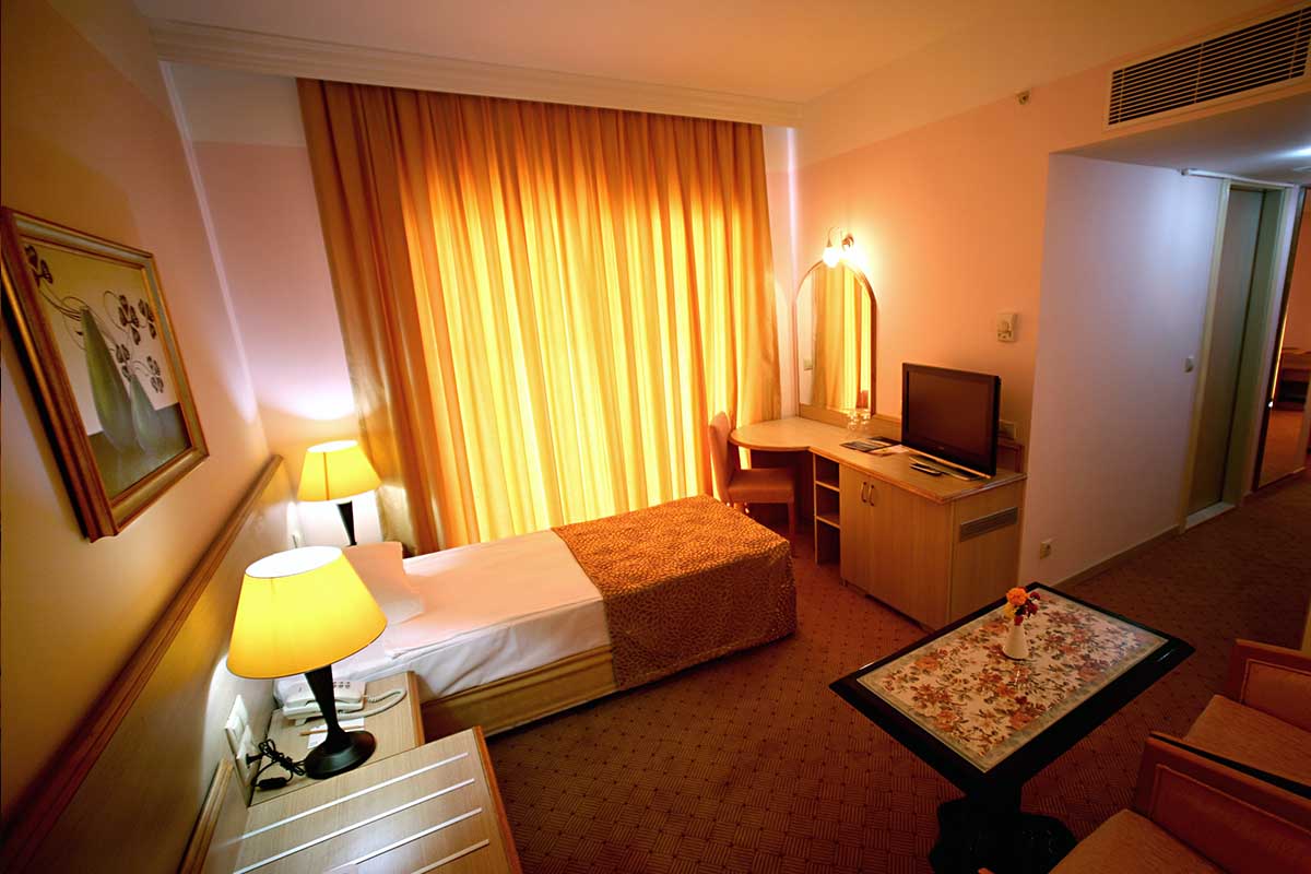 Grand Cortez Resort Hotel & Spa 7/17