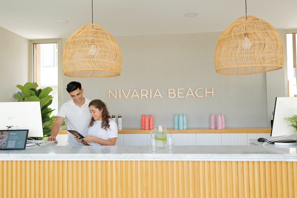Nivaria Beach Apartments and Villas 10/66