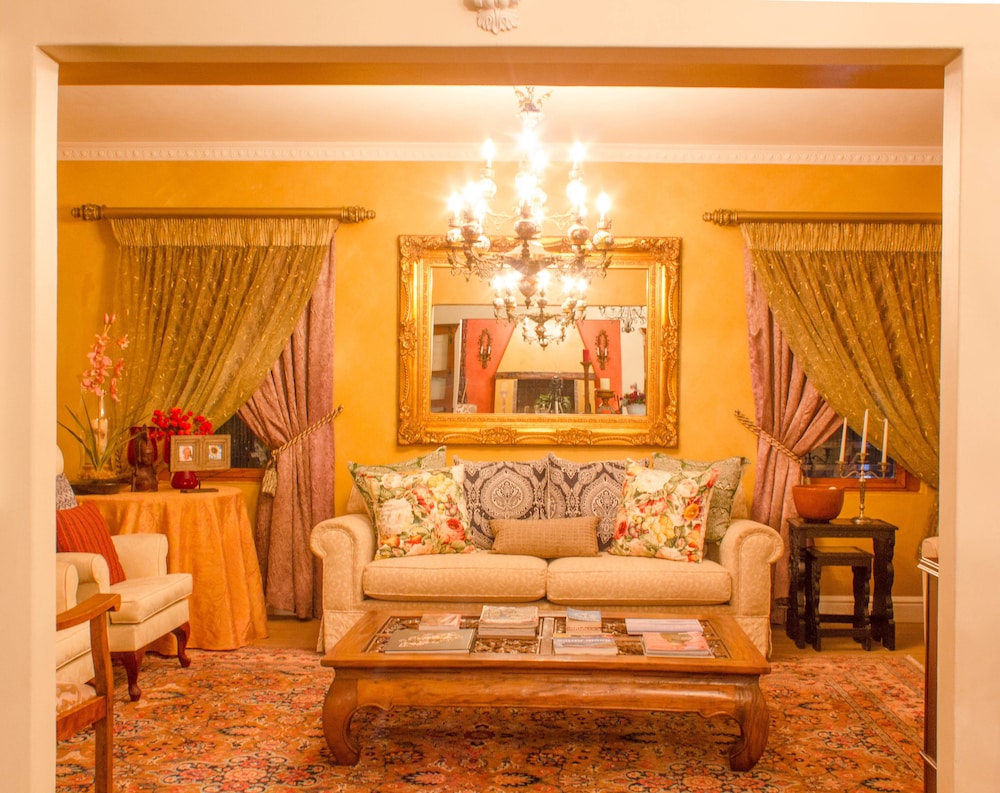 Paternoster Manor 28/36