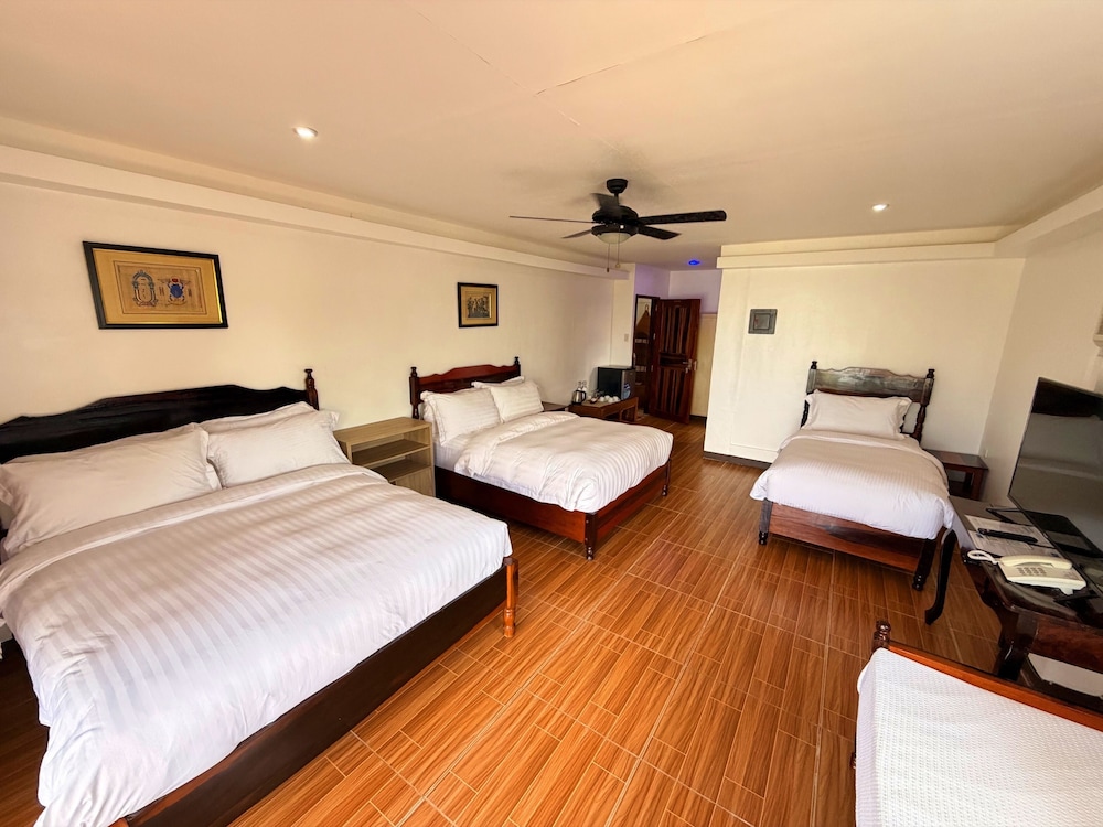 Doublegem Beach Resort 30/79