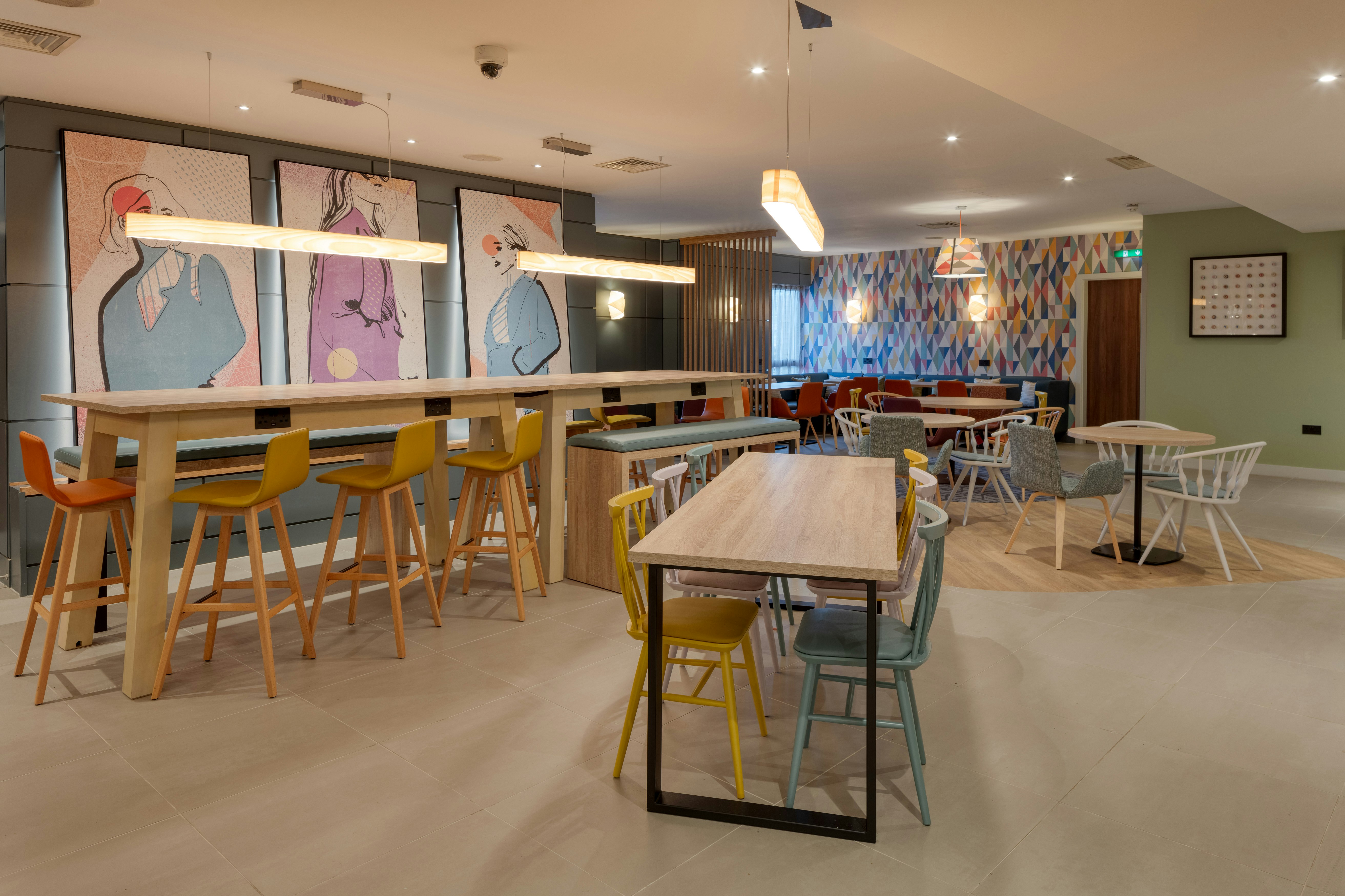 Hampton By Hilton Corby Kettering 11/11