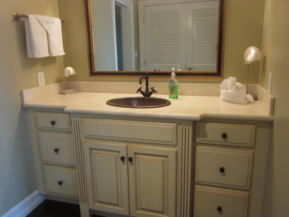 February Point Resort Estates Bb1 49/50