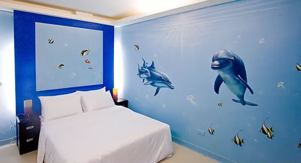 DONGMEN HOTEL 40/54