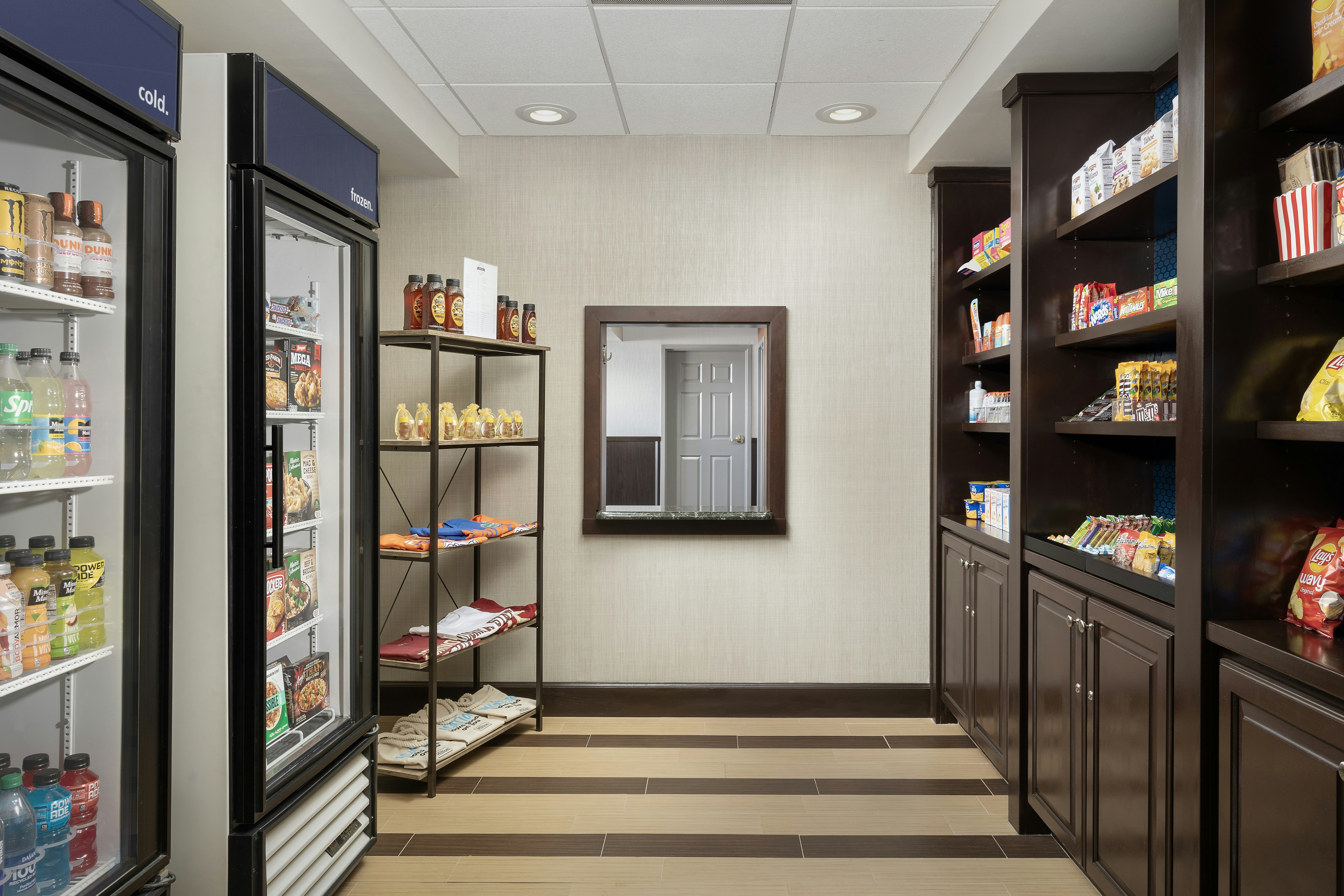 Hampton Inn Suite Lake City 12/35