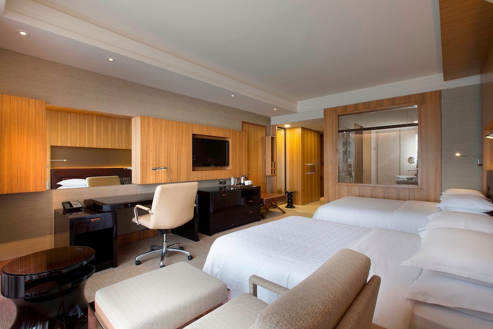 Sheraton Grand Bangalore Hotel At Brigade Gateway 16/67