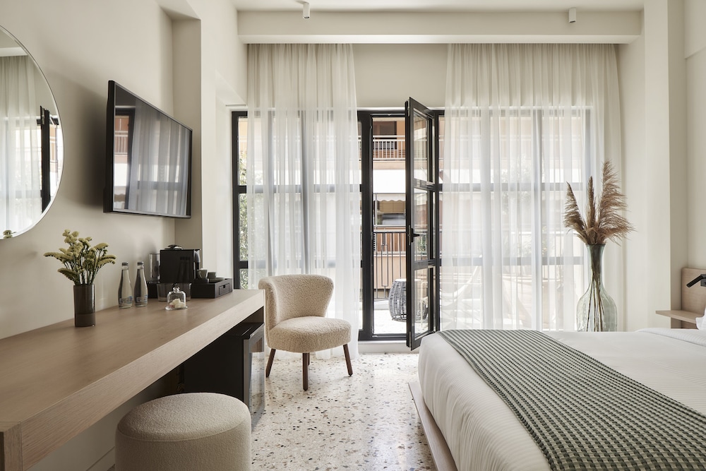 Vasi Hotel 47/50